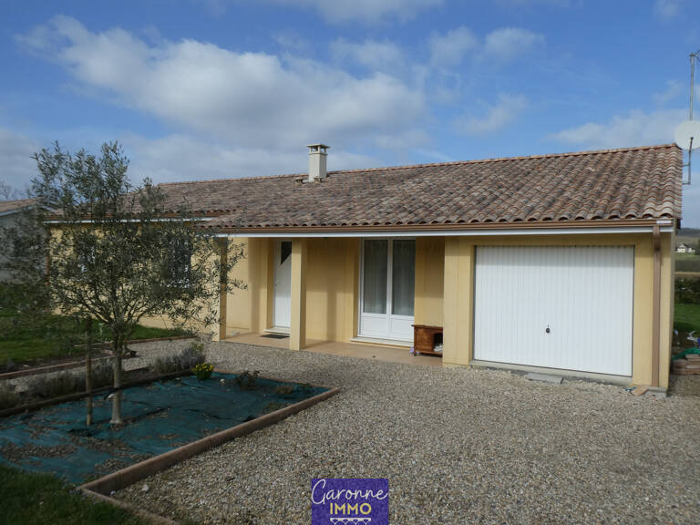 Maison moderne avec piscine de plain pied — photo 1