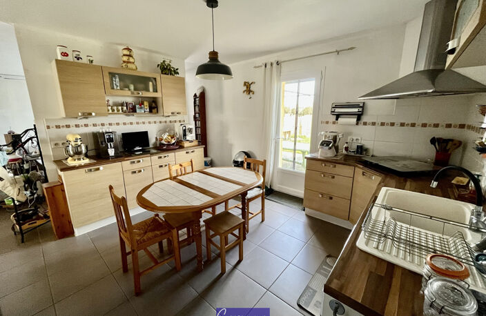 Maison moderne avec piscine de plain pied — photo 5