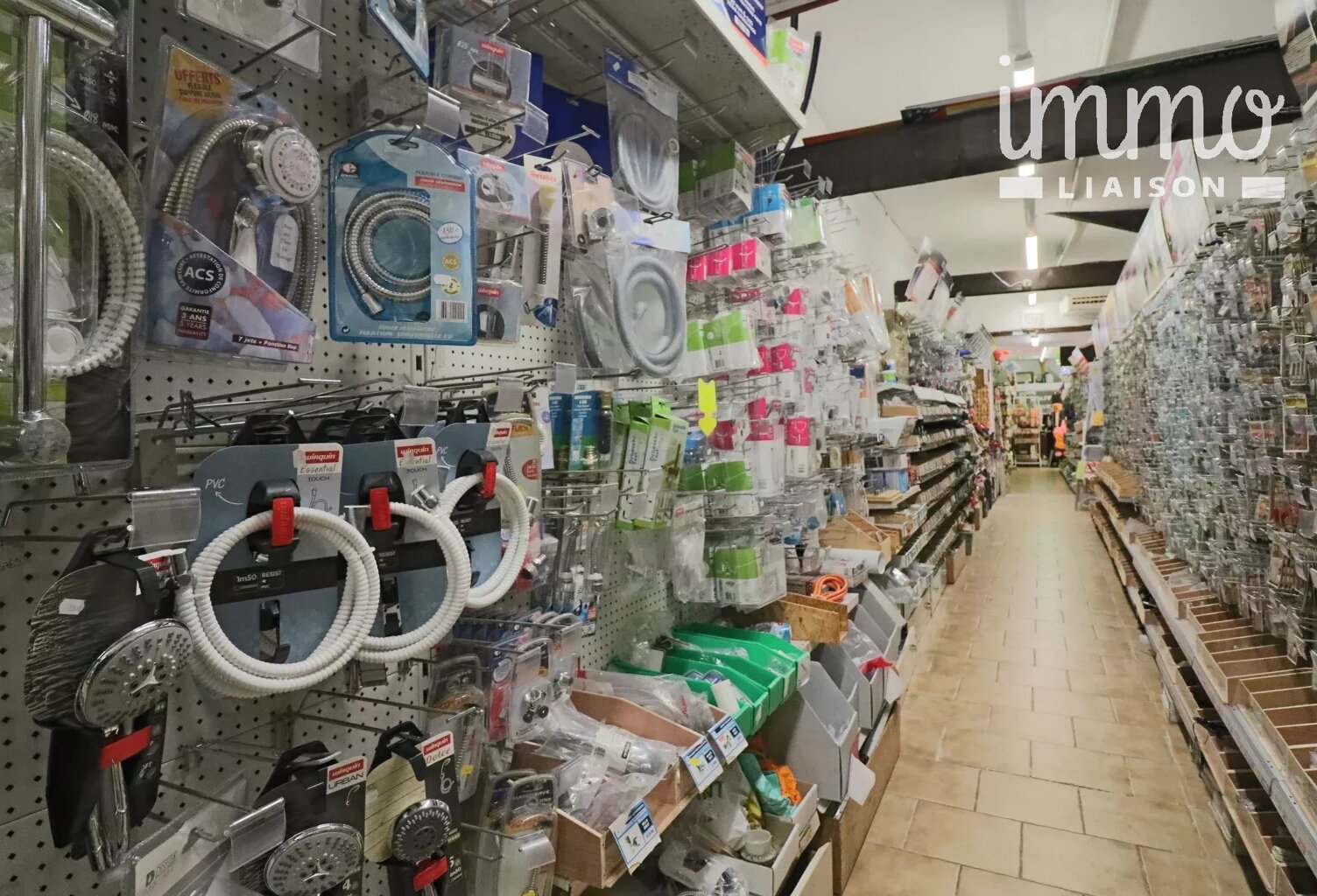 Commerce Bricolage — photo 1