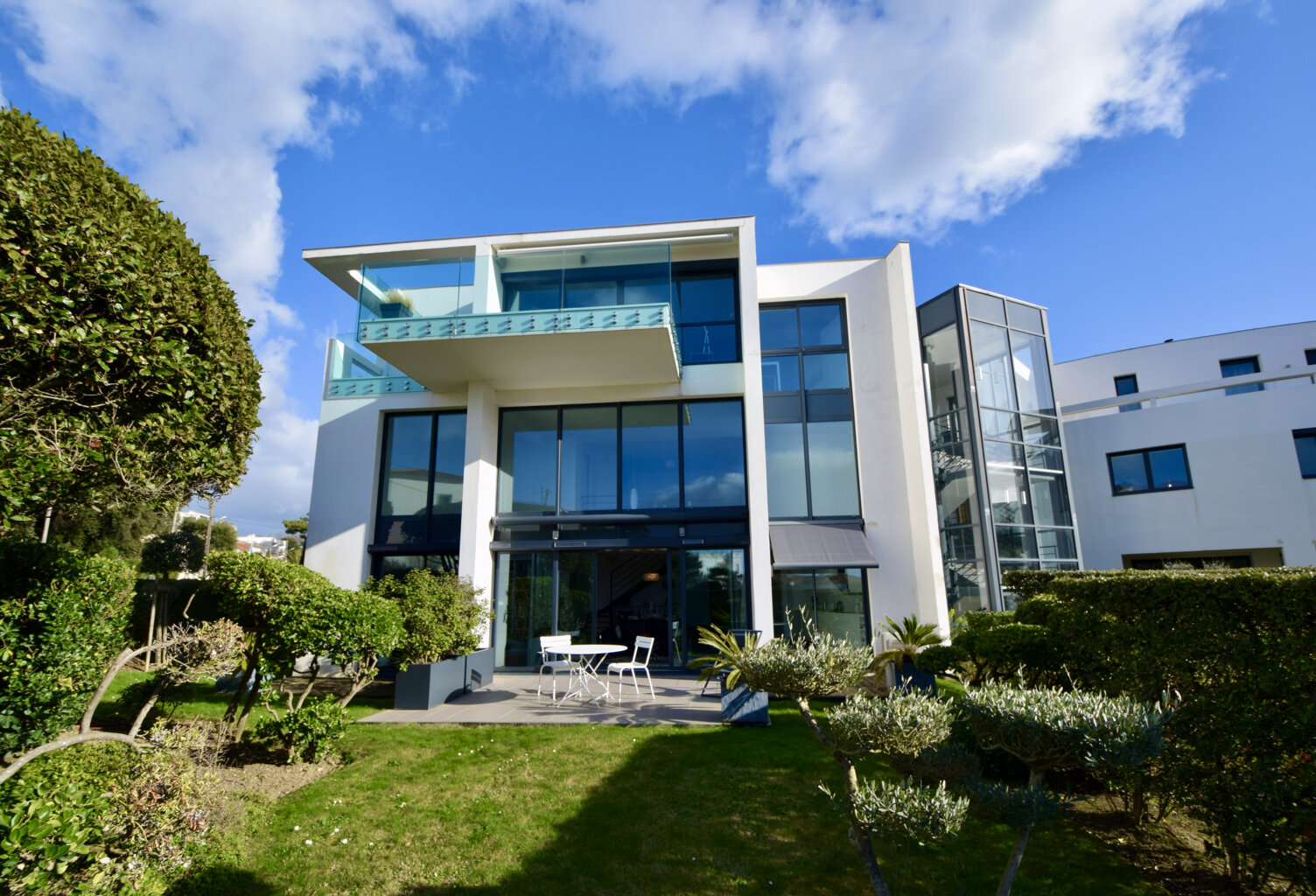 DANS NOTRE GAMME PRESTIGE  LOCATION VACANCES SEMAINES ROYAN — photo 1