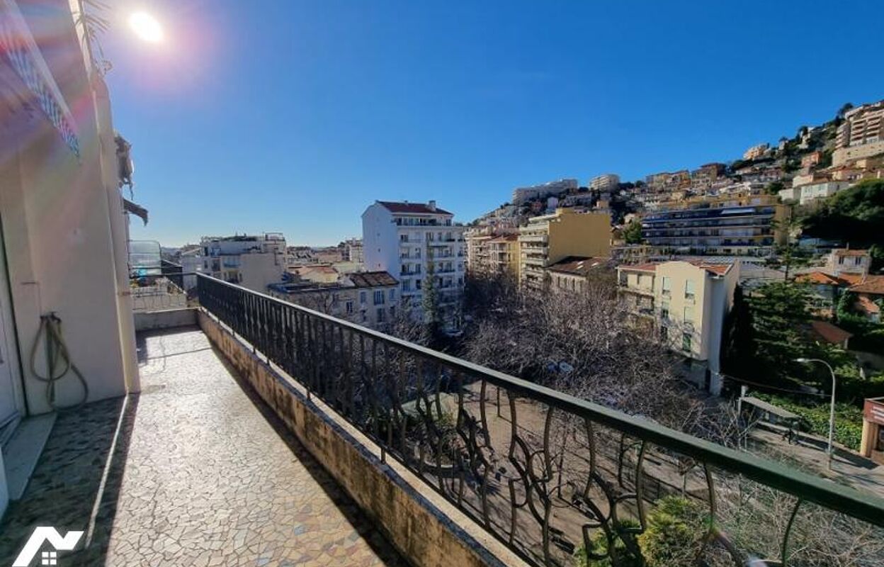 appartement 2 pièces 49 m2 à vendre à Nice (06100)