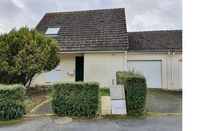 Maison  85000 €