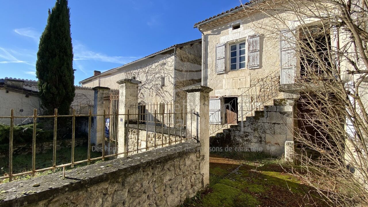 maison 20 pièces 880 m2 à vendre à Villebois-Lavalette (16320)