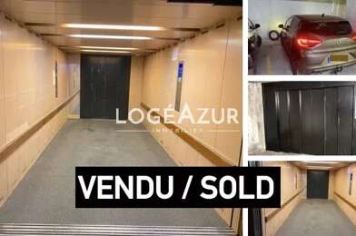 Garage  27500 €
