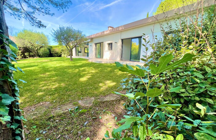 MOUGINS VILLA INDIVIDUELLE T4/T5 DE PLAIN PIED 170m PISCINE — photo 3