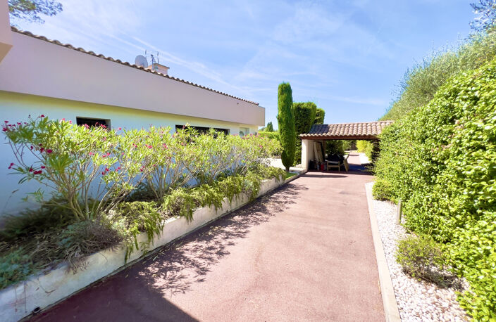 MOUGINS VILLA INDIVIDUELLE T4/T5 DE PLAIN PIED 170m PISCINE — photo 5