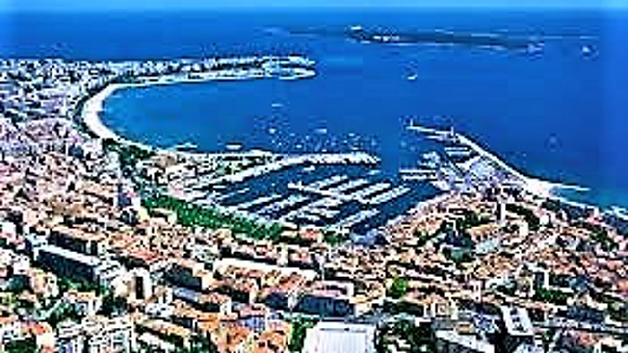 immeuble  pièces 494 m2 à vendre à Cannes (06400)