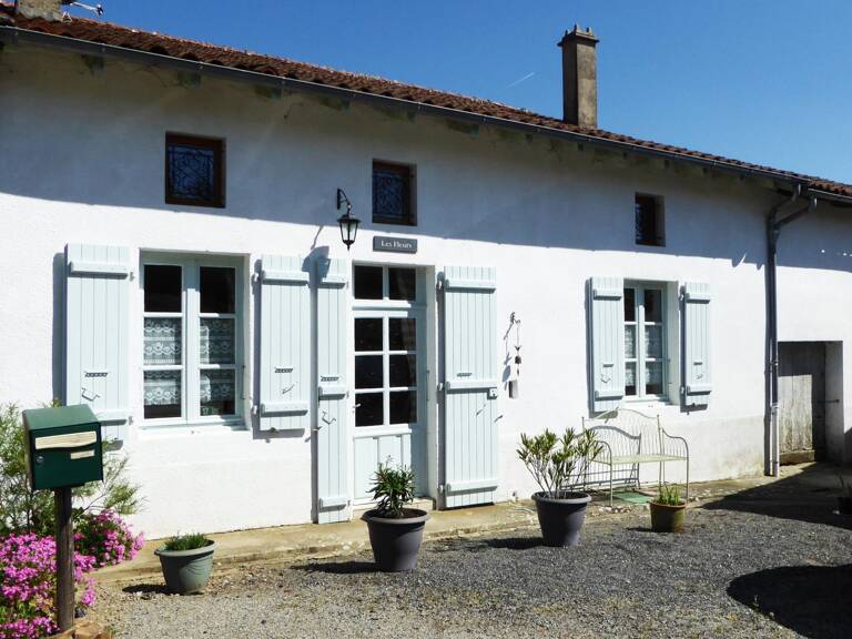 Vente Maison rénovée à Val D'Issoire - Haute Vienne — photo 1