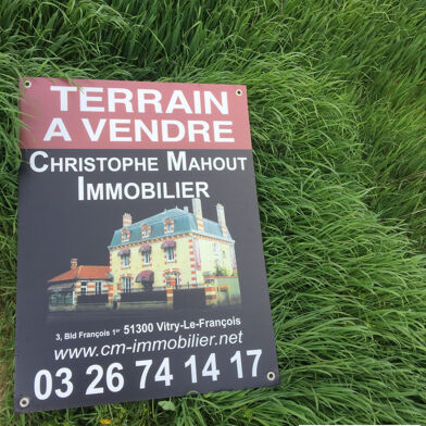 Terrain 790 m²