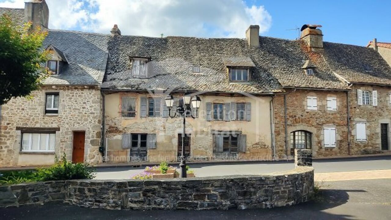 maison 8 pièces 250 m2 à vendre à Saint-Mamet-la-Salvetat (15220)