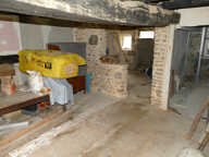 Maison pierre avec terrain et grange — photo 3