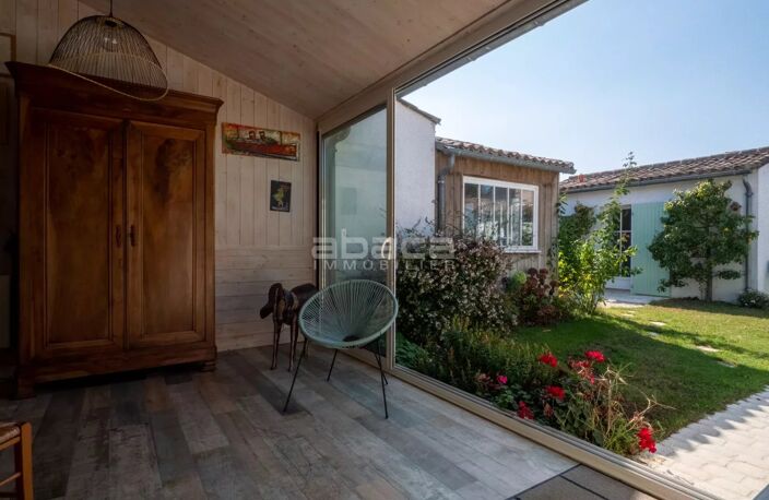 Immobilier Ile de Ré - Maison à vendre - Le Bois-Plage en Ré — photo 2