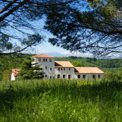 Maison 19 pièces 1380000 €