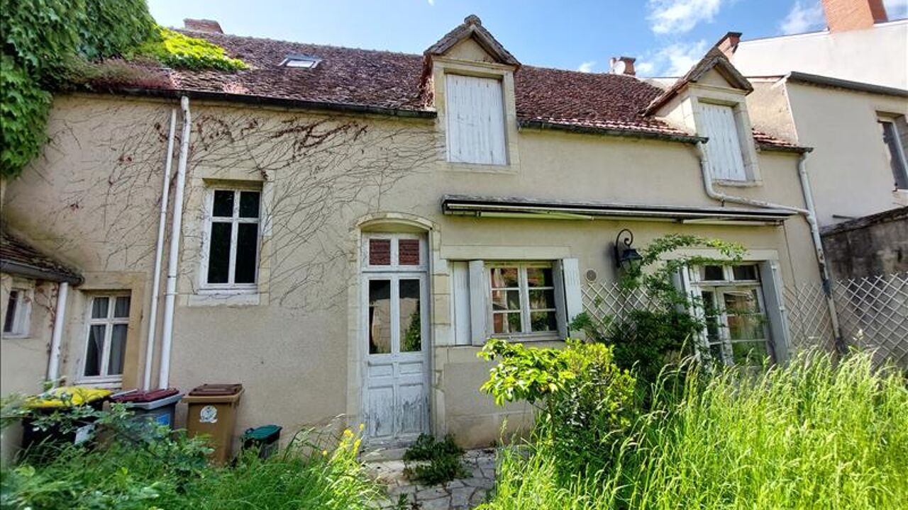 maison 6 pièces 197 m2 à vendre à Saint-Amand-Montrond (18200)