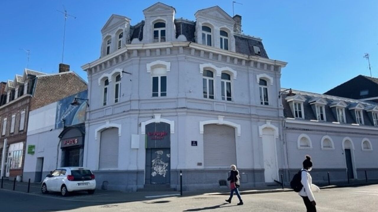 immeuble  pièces 720 m2 à vendre à Valenciennes (59300)