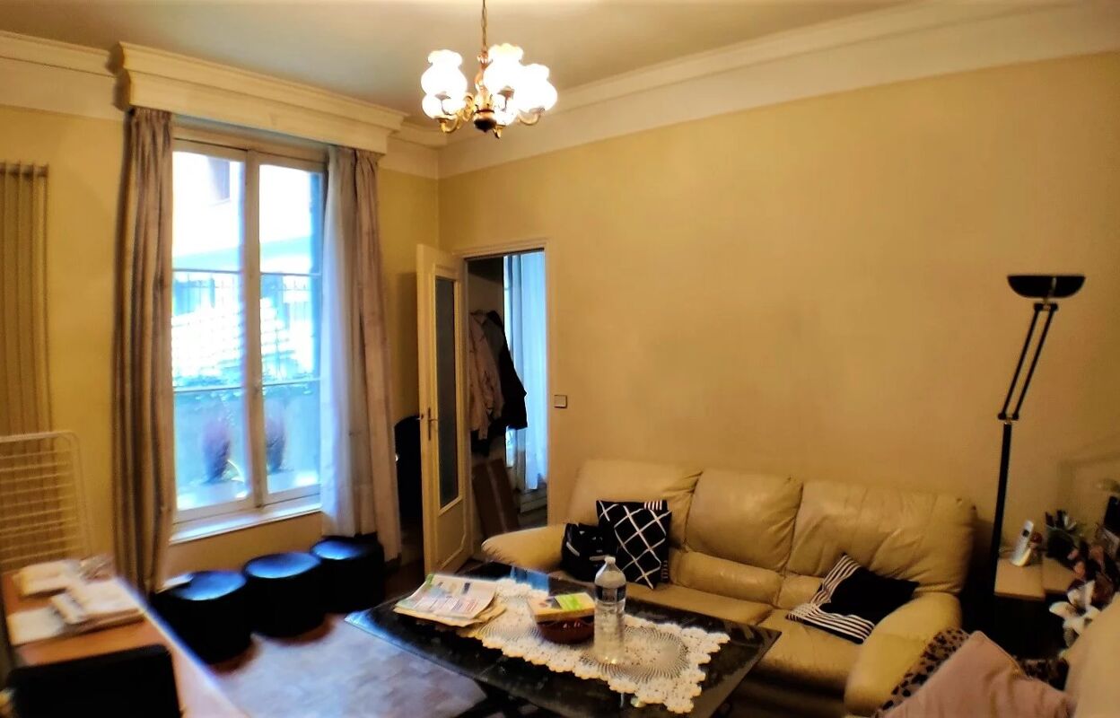 appartement 3 pièces 48 m2 à vendre à Paris 18 (75018)