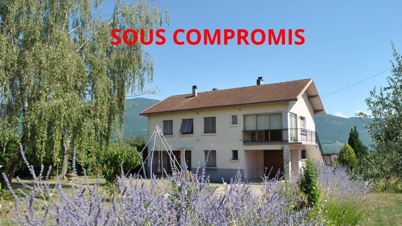 maison 7 pièces 139 m2 à Saint-Sauveur (38160)