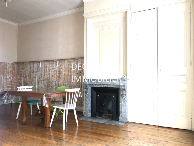  IDEAL INVESTISSEUR OU FAMILLE - SUR DEUX NIVEAUX - VILLEURBANNE (République - Gratte Ciel) — photo 1