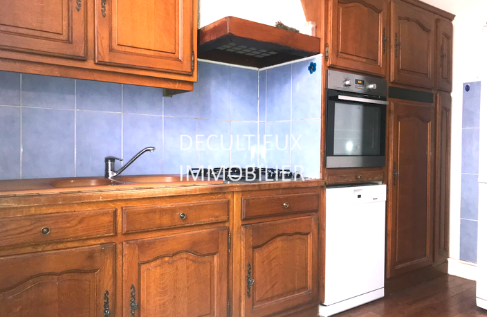  IDEAL INVESTISSEUR OU FAMILLE - SUR DEUX NIVEAUX - VILLEURBANNE (République - Gratte Ciel) — photo 5