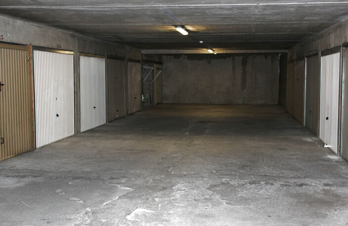   — photo 2