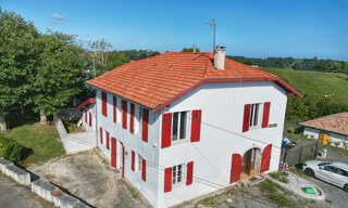 Maison 8 Pièces 169 m² à vendre à Bardos (64520)