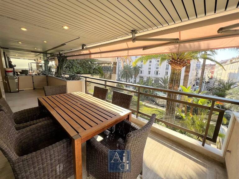 Cannes Résidence Gray d'Albion. Spacieux 2 pièces avec terrasse — photo 1
