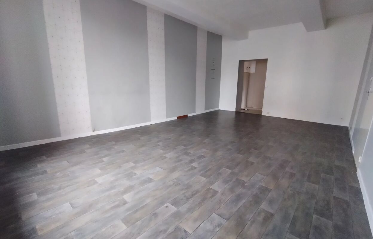 immeuble  pièces 110 m2 à vendre à Hirson (02500)