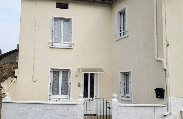 Maison de village avec garage à vendre proche St. Savin 86 — photo 2