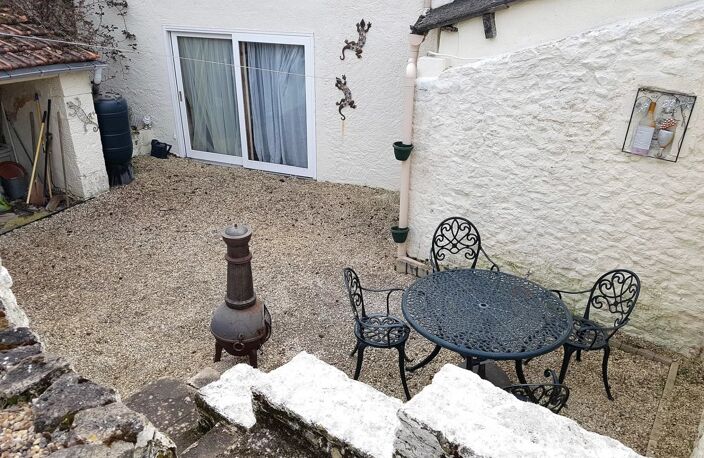 Maison de village avec garage à vendre proche St. Savin 86 — photo 3