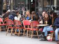 PARIS 75010 - VENTE - FONDS DE COMMERCE- BRASSERIE TERRASSE- — photo 2