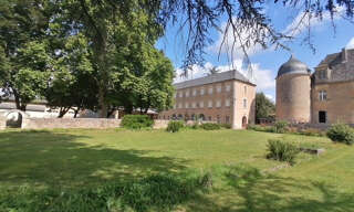 Maison 20 Pièces 7000 m² à vendre à Villefranche-de-Rouergue (12200)