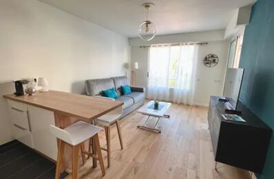 location de vacances appartement 560 € / semaine à proximité de Mandelieu-la-Napoule (06210)