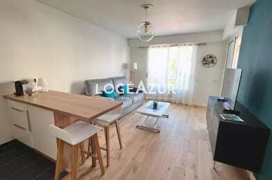 Appartement 2 pièces 560 €
