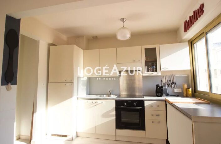 VENTE APPARTEMENT - GOLFE JUAN - 1 CHAMBRE — photo 4