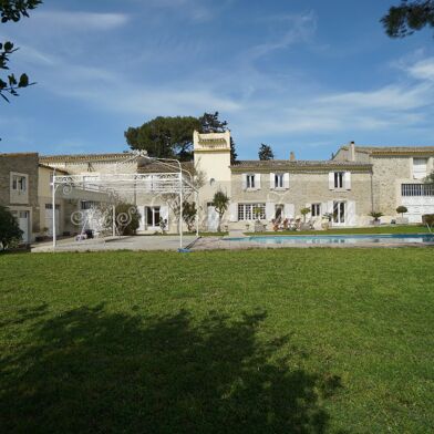 Maison 15 pièces 1350000 €