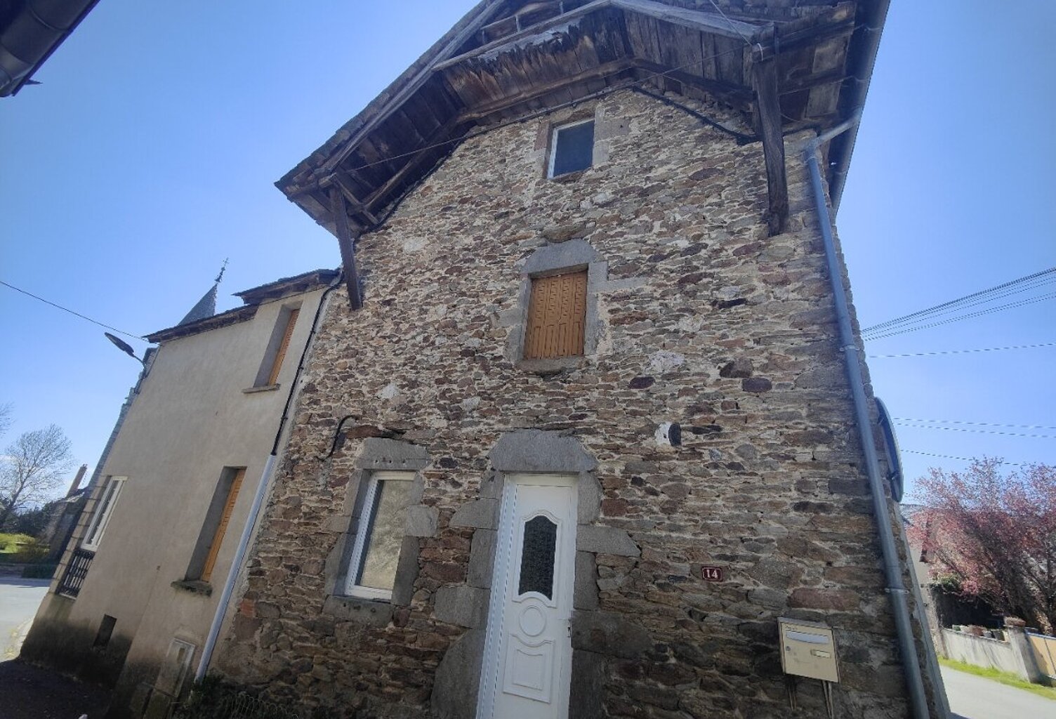 Maison de village — photo 1