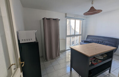 location appartement 350 € CC /mois à proximité de Espalion (12500)