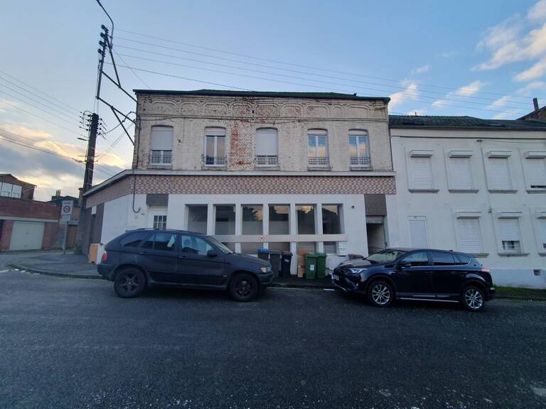 Commerce  80 m² — photo 1