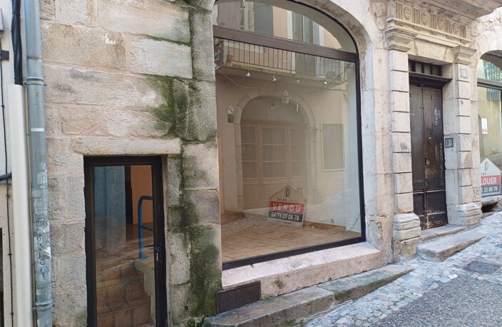 AUBENAS CENTRE - LOCAL 25m2 — photo 4