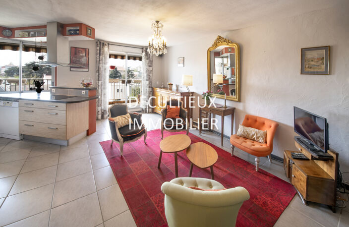 APPARTEMENT BUERS LIMITE CROIX LUIZET VILLEURBANNE — photo 3