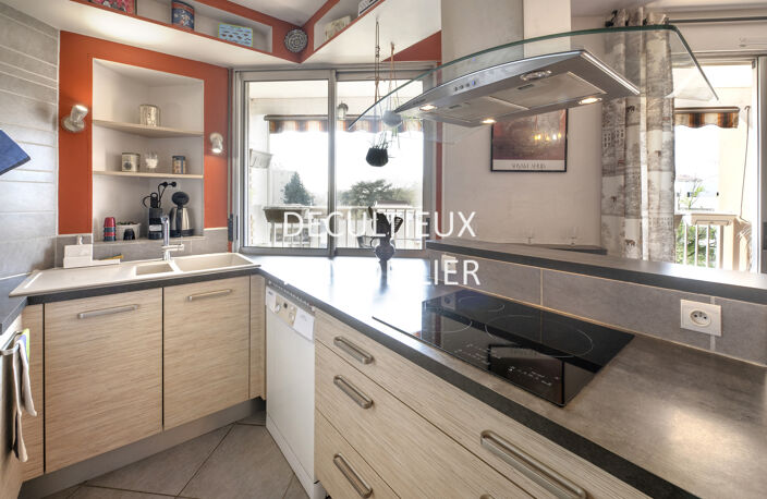 APPARTEMENT BUERS LIMITE CROIX LUIZET VILLEURBANNE — photo 5