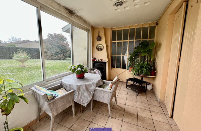 Maison habitable de plain pied avec grand jardin et deux annexes — photo 4