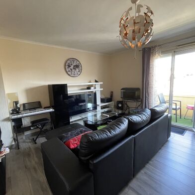 Appartement 3 pièces 850 €