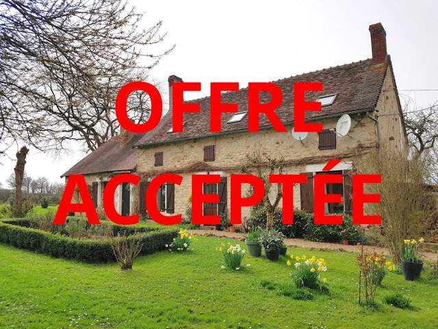 Maison avec piscine et terrain à vendre proche Chaillac 36 — photo du bien