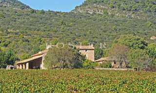 Maison 20 Pièces 500 m² à vendre à Gordes (84220)