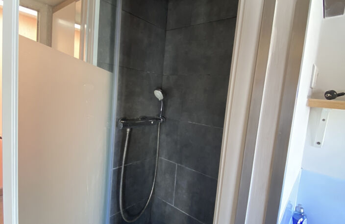 Appartement croisette de 8m2 avec Mezzanine — photo 4