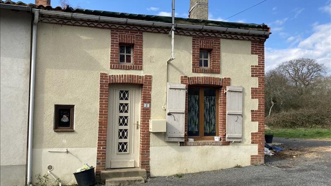 Vente maison 4 pièces 77 m² Saint-Bonnet-de-Bellac (87300)