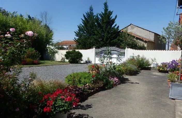 A vendre Maison avec terrain près de Montmorillon - Vienne — photo 2