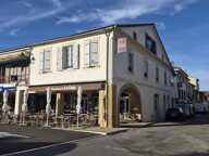 À vendre, Trie sur Baise (Hautes Pyrénées): Maison d'angle et restaurant du 14ème siècle, sur la place d'une bastide, avec appartement de 3 chambres et grenier aménagée en Loft — photo 3