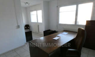 Bureau  60 m² à louer à Montélimar (26200)